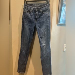 Women’s American Eagle jeans